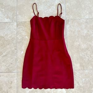 NWT Socialite Burgundy Red Scalloped Bodycon Dress With Spaghetti Straps, S